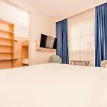 Ibis Styles Deauville فندق فيلي سور مير
