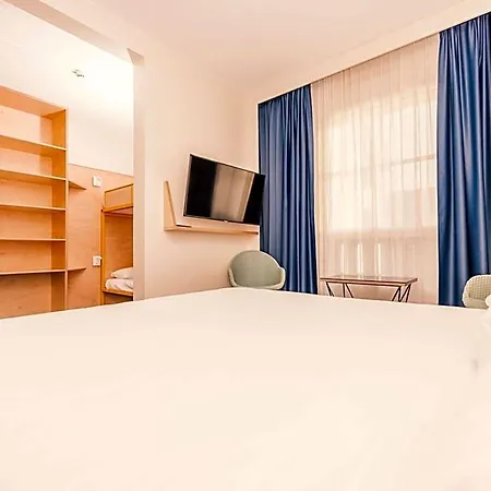 Ibis Styles Deauville 3*